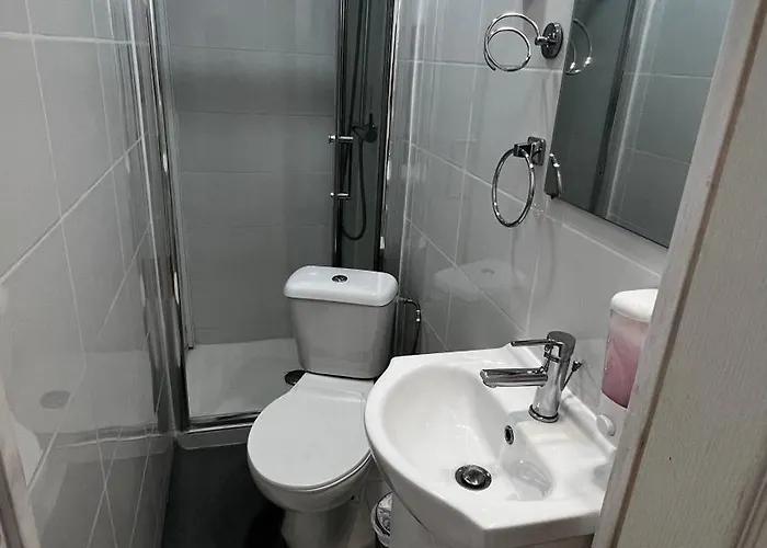 Apartamento Bernardim Ribeiro - 3ª Andar * 리스본