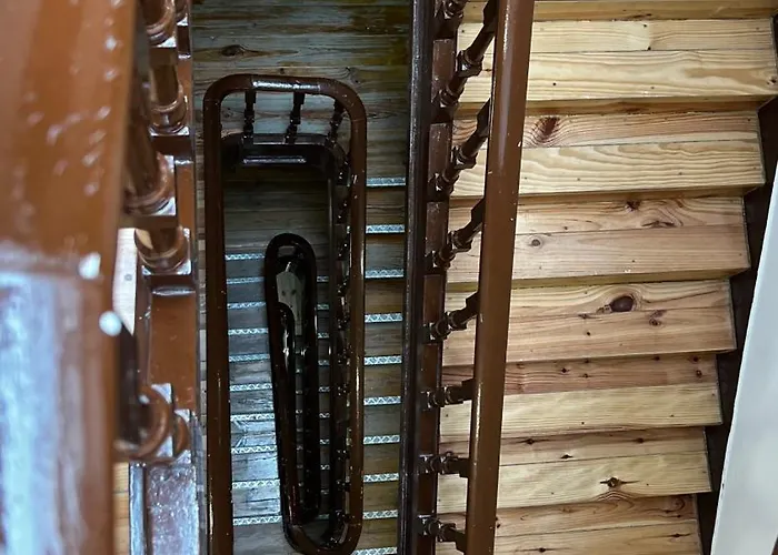 منزل للإقامة Apartamento Bernardim Ribeiro - 3ª Andar *