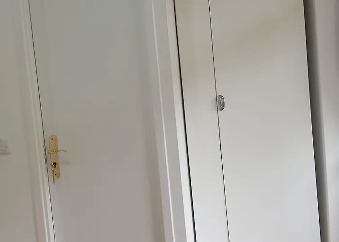 Accommodatie bij particulieren Apartamento Bernardim Ribeiro - 3ª Andar