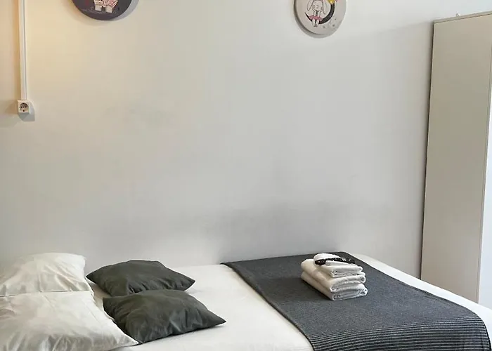 Проживание в семье Apartamento Bernardim Ribeiro - 3ª Andar